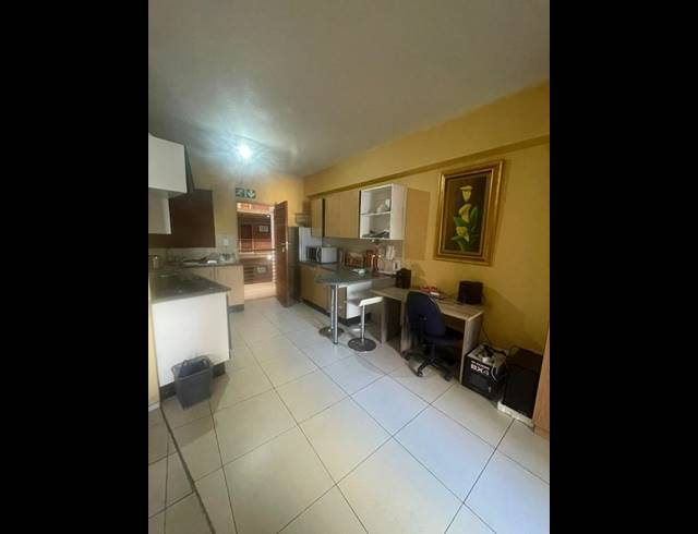 1 BEDROOM APARTMENT FOR SALE IN BRAAMFONTEIN WERF